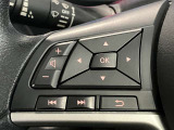 ステアリングスイッチ搭載!ハンドルひとつで手を離さなくても運転中視線をそらさなくても操作が出来て便利です♪