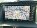 純正ナビを装備。タッチパネル式で使いやすく、お出かけもラクラクです。