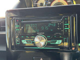 社外のカーオーディオ搭載!好きな曲やラジオを聞いて楽しく運転しましょう♪