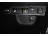 HDMI入力端子ソケット装備!寒い日も快適♪シートヒーター装備!USB端子ソケット装備!