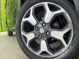 【純正15インチアルミホイール】外観にマッチした純正アルミホイールを装着しております。各種社外アルミホイールや、スタッドレスタイヤも取扱いしております。是非ご相談ください♪