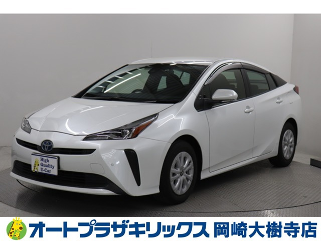 トヨタ プリウス 