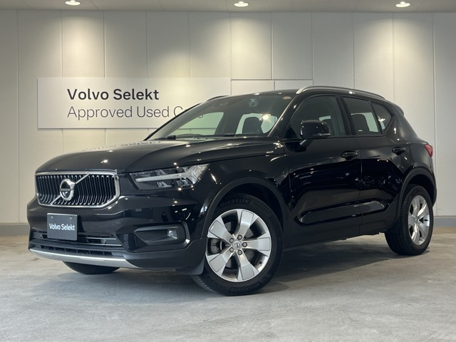 XC40  B3 モメンタム