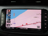 日産純正ナビゲーションMM321D-Lが装着されてます。