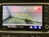 バックでの車庫入れも安心です! リアカメラが付いているバックモニター付のナビを装備しております。操作線もついており距離感も画面から確認できます。