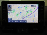 トヨタ純正ナビ装備!地図描写は文字も道もクリアで見やすく、滑らかに表示します。これさえあればもう道に迷わないですみますね♪