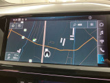 純正MMIナビゲーション 操作性と視認性の高い使い勝手の良いモデルです