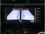 パノラミックビューモニター装備!サイドビュー・車両に取り付けたフロント、サイド、バックカメラの映像を合成して画面上に表示させることで、低速時の運転を補助する装置です。