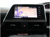 純正ナビ7インチ装備!地図描写は文字も道もクリアで見やすく、滑らかに表示します。これさえあればもう道に迷わないですみますね♪