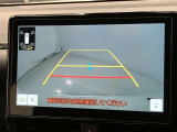 バックガイドモニターで、後方を確認しながら安心して駐車することができます。運転初心者も熟練者も必須の機能ですよ!