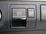 電動パーキングブレーキとブレーキホールドが装備されています。