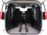 ミニバン最大級のスペース!ご家族、お友達とのキャンプやバーベキューほか、お仕事でも十分な容量が有ります!