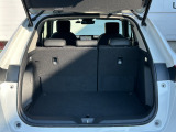 荷室はお荷物が十分に積み込める広さがあります。