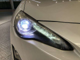 ★HIDヘッドライト★HIDは明るく遠くまで照らす光量で夜間走行の視認性を高めます。長寿命で省電力!見た目もスタイリッシュです。