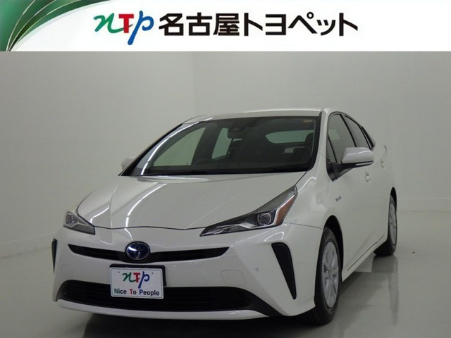 トヨタ プリウス 