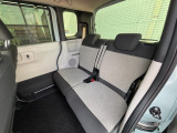 リアシートもゆったりしています