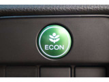 ECONスイッチの効果とあなたの運転で、クルマと力をあわせ「燃費向上=ガソリン代の節約=CO2 削減」のチャレンジをお楽しみください。