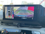 アラウンドビューモニターが、駐車をサポートしてくれますよ!