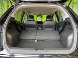 後席を格納すると、これだけの広さが!シーンに合わせたシートアレンジで、大きな荷物も積むことが出来ます♪