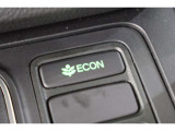 ECONスイッチの効果とあなたの運転で、クルマと力をあわせ「燃費向上=ガソリン代の節約=CO2 削減」のチャレンジをお楽しみください。