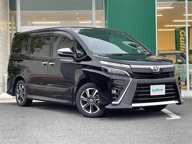 ヴォクシー 2.0 ZS 煌III 修復歴無し