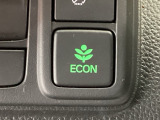 ★ECONスイッチ★ エコドライブを加速しよう!スイッチをONにすると、運転の仕方によるロスを抑え込み燃費をよくするようクルマが頑張ります(*^ー^*)燃費向上にチャレンジ♪