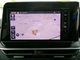 日産純正ナビ装着。操作しやすいので毎日のお出かけも安心。