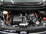 【エンジンルーム】Hondaならではの走り、i-VTECエンジン!街中や坂道での加速や高速道路での力強さが特徴です♪