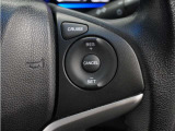 ◆クルーズコントロール◆ステアリングの右側には高速道路で威力を発揮するオートクルーズの操作スイッチががついています。手元で操作ができるので、安全に運転できます!