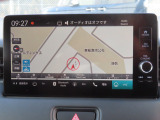 【ホンダコネクト対応ナビ】快適な操作性で、使える機能が満載!自動地図更新機能や24時間365日緊急サポート、スマートフォンを使ったドアロック解除・エンジン始動などといった便利な機能が搭載されています。