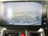 バックガイドカメラ付きで車庫入れもらくらくです。