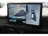 【バックカメラ】バックガイドモニター機能付きです!バックする際に後方の様子をカーナビのモニター上に表示してくれます。運転席にいながら、後方が確認できるので、バック駐車が、スムーズに行えますよ♪