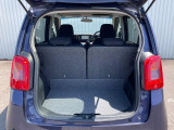 普段のお買い物や通勤、送迎等に十分な荷室スペースを確保しております。セカンドシートを倒すと、大きな荷物の積載も可能です♪
