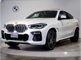 BMW X6 35d Mスポーツ プラスパッケージ 4ゾーンエアコン 保冷保温カップホルダー ソフトクローズドア 22インチAW ガラスサンルーフ クラフテッド・クリスタル・フィニッシュ