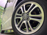 【純正14インチアルミホイール】外観にマッチした純正アルミホイールを装着しております。各種社外アルミホイールや、スタッドレスタイヤも取扱いしております。是非ご相談ください♪