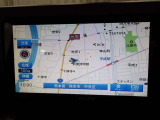 ナビ付なので、遠出の際も道に迷うことはありません♪安心してドライブをエンジョイして下さい♪(AVN-LS04W)
