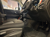 ◆LIBERALAは、輸入車選びの新たなスタイルを提案するインポート・セレクト・ブランドです。オーナー様となる方がクルマから直接感じる感性を第一にした、最良の一台との出会いをコーディネートいたします。