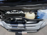 きれいなエンジンルームです!
