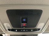 【ホンダセンシング】衝突軽減ブレーキや車線逸脱抑制などの機能で、日常の安全運転をサポートします。さらに緊急時にはルーフのボタンで通報が可能です(ホンダトータルケアプレミアム要加入)。