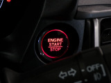 鍵を取り出さなくても、ワンプッシュでエンジンのスタート、ストップが簡単にできて便利です。