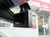 今や必需品♪♪ 『ドライブレコーダー』があなたの身を守ります♪♪ あおり運転が問題になっている昨今です♪♪自身の身を自分で守りましょう♪♪SDカードは別売です!