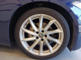右前アルミホイール