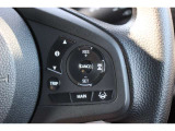 安全運転支援システムHonda SENSINGを搭載しております。衝突軽減ブレーキや誤発進抑制機能、アダプティブクルーズコントロールや車線維持など複数の先進技術で安心と快適なドライブをサポートします。
