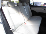 後列シート