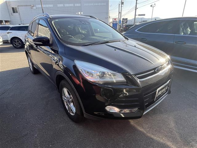 クーガ タイタニアム 4WD 4WD 本革シート