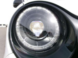 LEDヘッドライト☆HIDヘッドライトより省電力かつ、ライトを点けた際の立ち上がりも早いです☆寿命も長いのでお財布にも優しいオススメ装備☆
