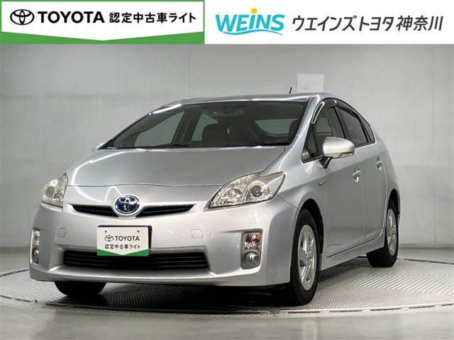 トヨタ プリウス 