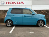 なんと!このN-ONE e:のインシュレーター(エンジンや排気系、車体パネルなどから伝わる熱・振動・騒音を遮断し、車室内の快適性を高める部品)には古くなったHondaの作業着の一部が使用されています!