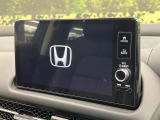 【9インチ ホンダコネクトディスプレイ】視認性の高い大画面ディスプレイでナビの使用や、お持ちのスマートフォンと連携したbluetoothでの音楽再生が可能です♪