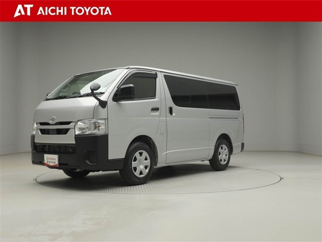トヨタ ハイエースバン 